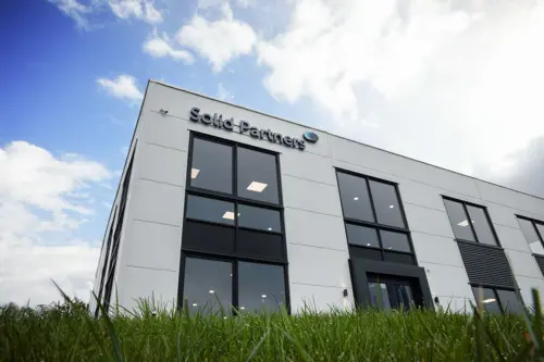 SOLIDPARTNERS_HIGHRES_00034.jpg